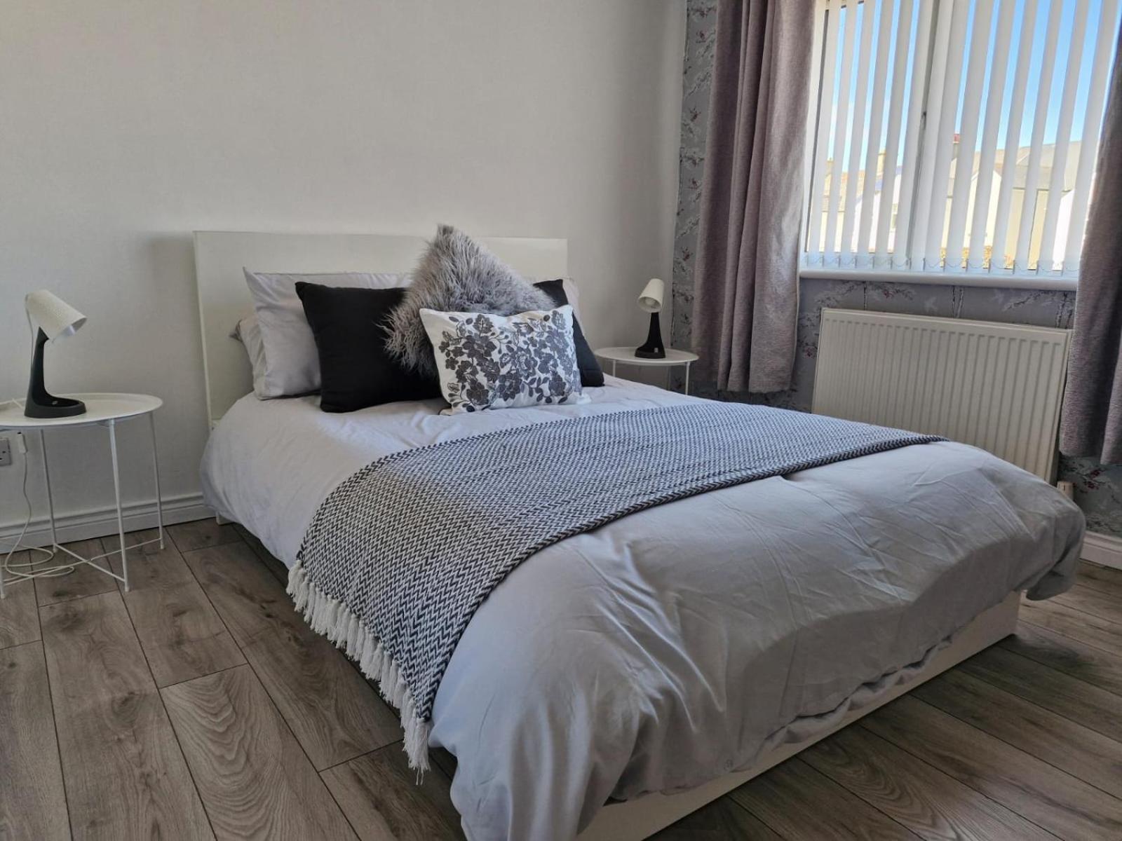 Cosy On The Coast Villa Портръш Екстериор снимка