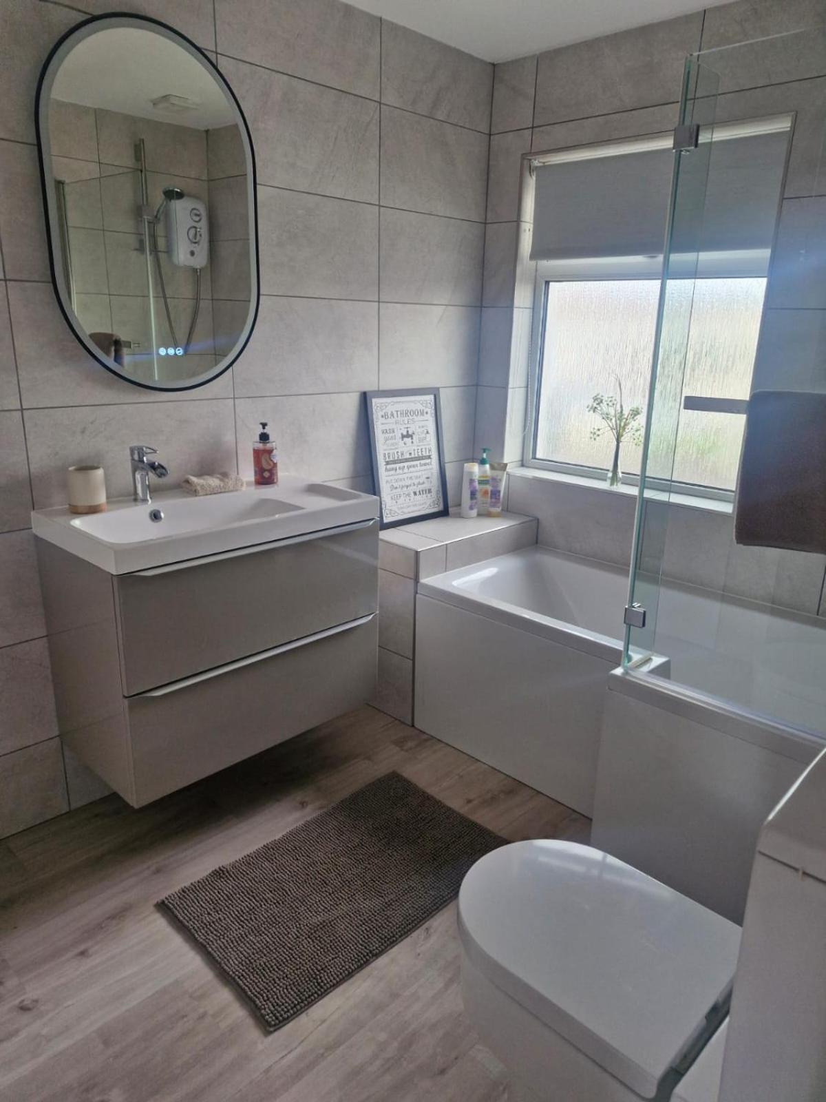 Cosy On The Coast Villa Портръш Екстериор снимка